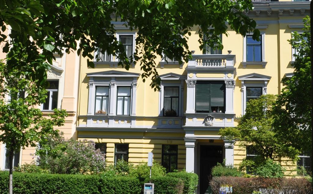 Ferienwohnung Im Univiertel Mit Garten Graz Ngoại thất bức ảnh